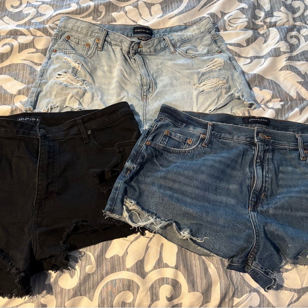 Aeropostale Sz 18 women’s vintage high rise shorty lot of 3